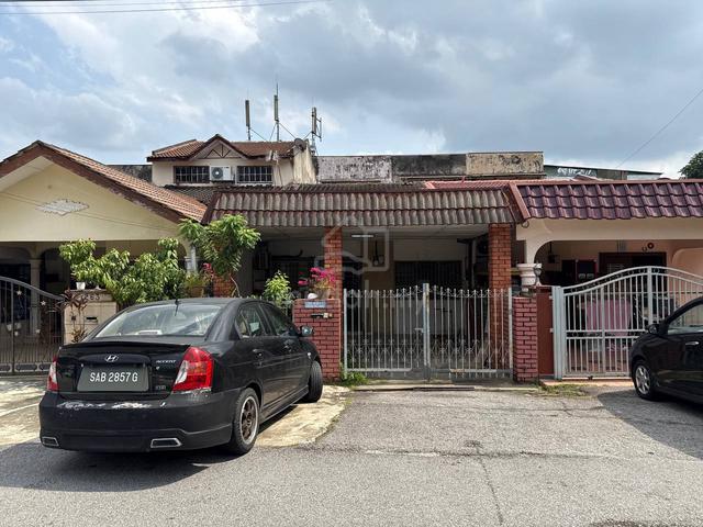 FREEHOLD Single Storey Terrace Taman Melawati, KL 1