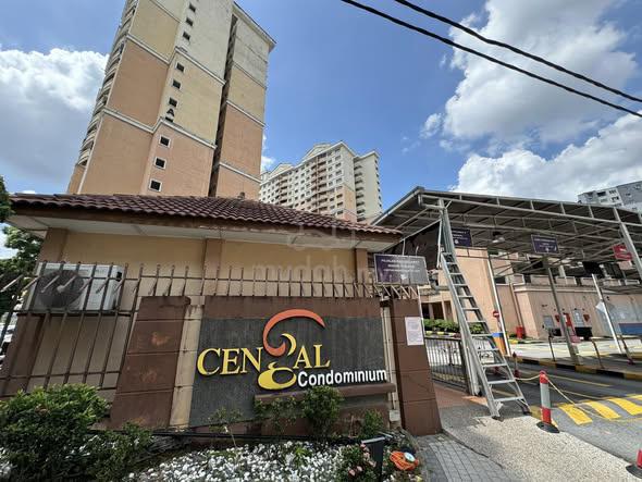 Cengal Condominium 1