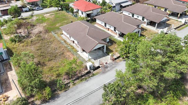 Bungalow Bandar Mahkota Hills Tasik Senangin Mantin Negeri Sembilan 1