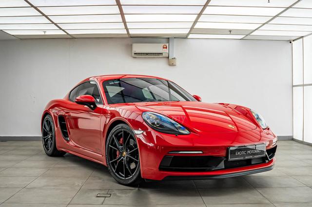 2018 Porsche 718 CAYMAN GTS 2.5 w/ Full Options - 1