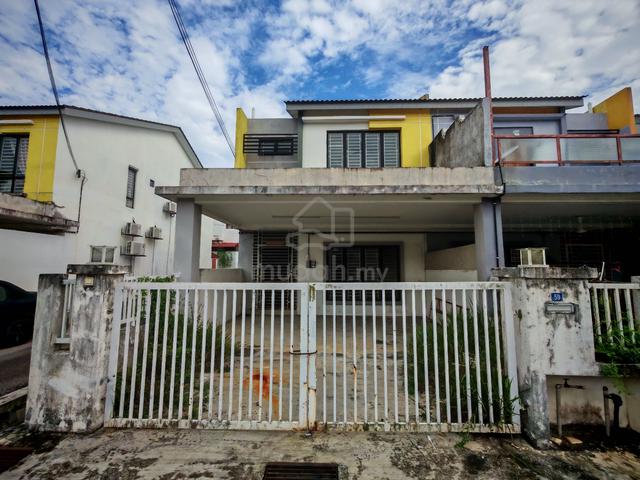 FREEHOLD Double Storey End Lot | 4R4B | Semenyih Parkland 1