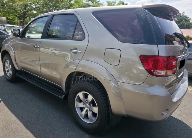 2008 Toyota FORTUNER 2.7 A V FACELIFT (A) (SUV)💛 - 4