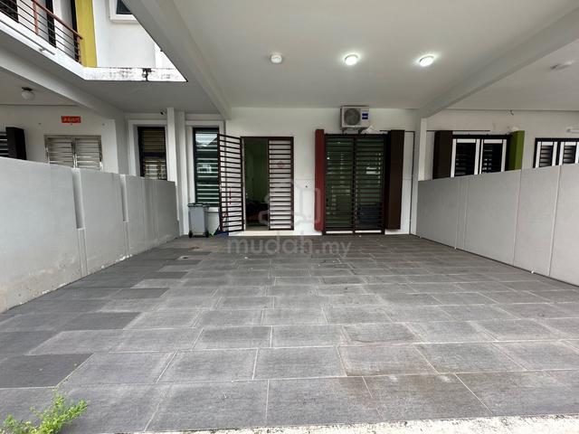 One Krubong Taman Sutera Emas double storey house for rent 1