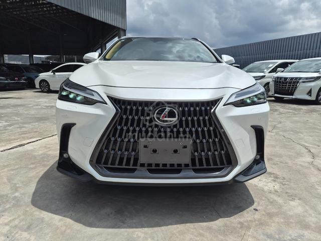 2022 Lexus NX250 2.5 Version L PANROOF 4 CAM HUD - 2