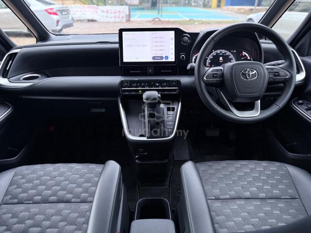 2024 Toyota VOXY 2.0 S-Z (CONDITION LIKE NEW) - 3