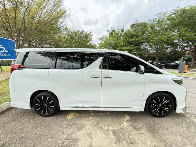 2018 Toyota ALPHARD 3.5 EXECUTIVE LOUNGE FACELIFT - 3