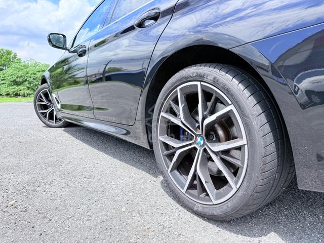 2021 Bmw 530i 2.0 M-SPORT LCI Model Car King - 3