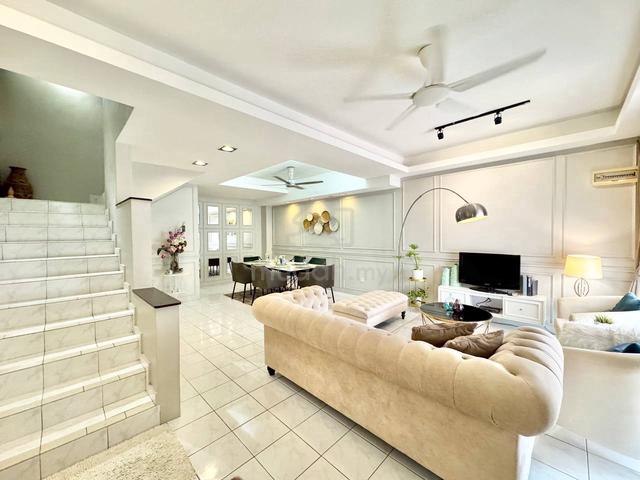 Facing Open Renovated  Teres 2 Tingkat Greenhills Kota Kemuning 3