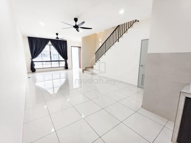 Ruby Austin Crest Extra Long Land Size 2 Storey Terrace House 1
