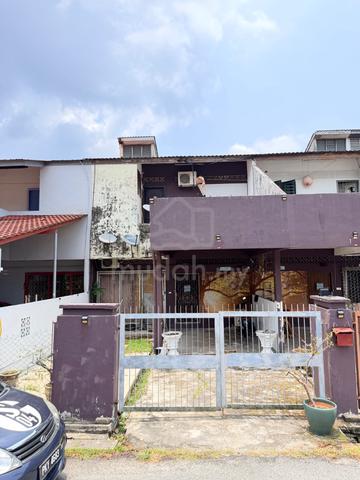 Jalan haji ahmad, taman peninsular, kuantan 1
