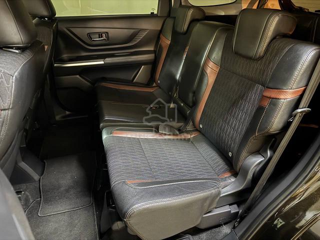 2022 Perodua ALZA 1.5 AV (A) FREE 3 YEAR WARRANTY - 5