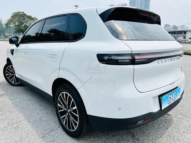 Leapmotor B10 0.0 DESIGN MY25 (A) SHOWROOM CAR CNC - 2