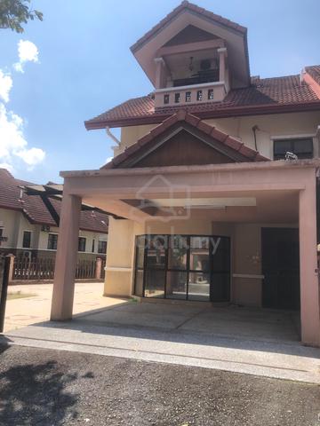 Near Alamanda Shopping - Landed Corner 2.5Storey Superlink Presint 16 1