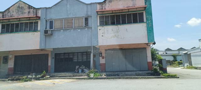 1.5sty Factory/Warehouse (20x80sqft) Perindustrian Sri Haneco Semenyih 1