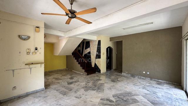 SALE Cheaper IN SEREMBAN 2, RASAH KEMAYAN SEMI-D DOUBLE STOREY 4000sq 1