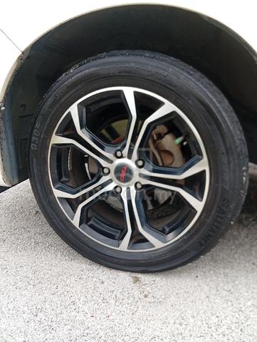 2017 Toyota INNOVA 2.0 G (A) - 4