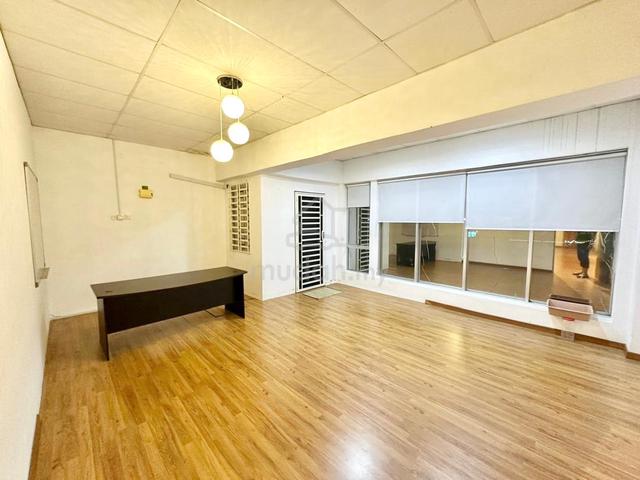 2ND FLOOR Shop-Office With Renovation Condition @ Tmn Klebang Utama 3