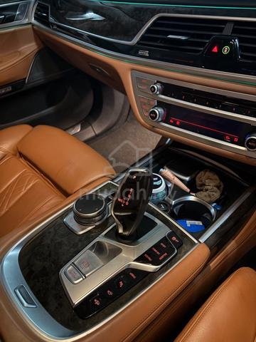 2018 BMW 740Le x Drive 3.0 (CBU) (A) - 5