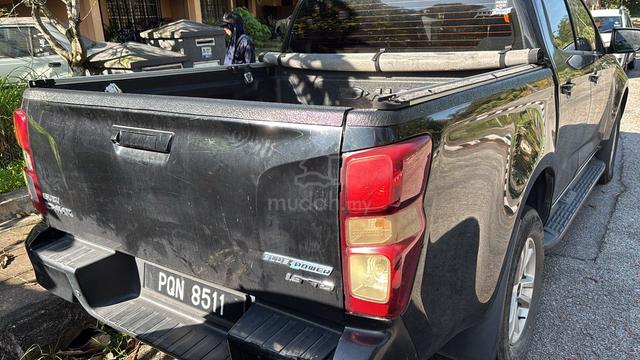 2022 Isuzu D-MAX AUTO PLUS 1.9L (A) - 4