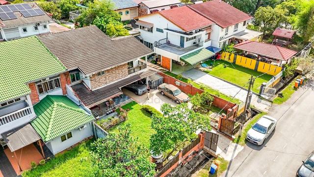 FACING OPEN🔥 Semi-D Double Storey Seksyen 3 Shah Alam 1