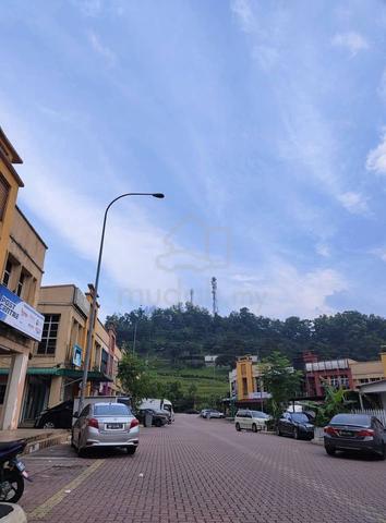 Tenanted Shop Lot End Lot with Rental Yield Taman Sri Pulai Perdana 1