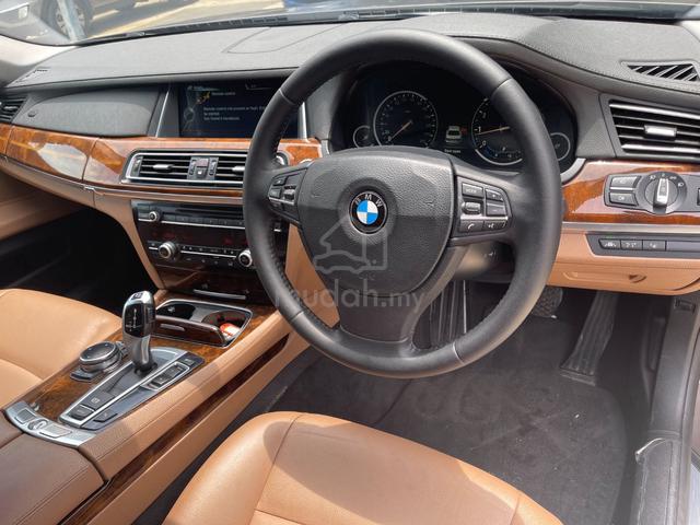 2014 Bmw 730Li (CBU) 3.0 FACELIFT (A)LUXURY F/LOAN - 4
