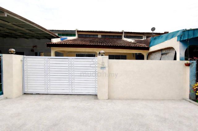 Taman Indah Jaya Kluang Single Storey Terrace For Rent 1