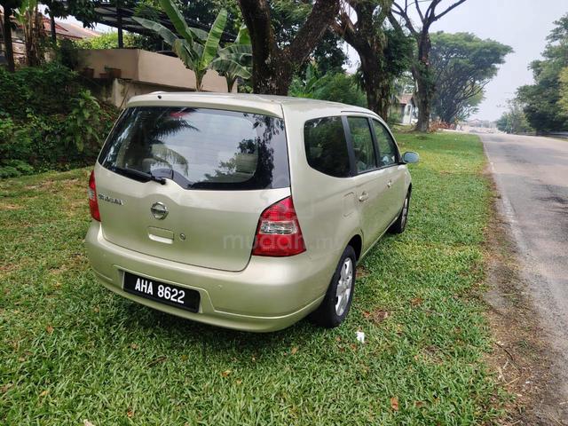 2010 Nissan GRAND LIVINA 1.6 CLASSIC/COMFORT (A) - 3