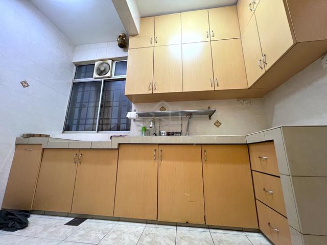 Pandan Court 1