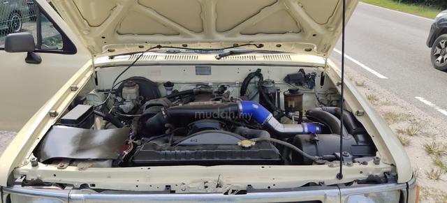 1995 Toyota HILUX 2.0 SINGLECAB SHORT BODY SR (M) - 3