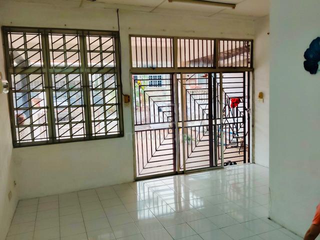 1.5 Storey terrace house for Sale - Bukit Kelisa Seremban 1