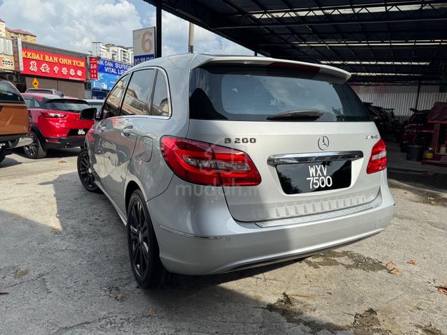 Mercedes Benz B200 BlueEFCY SPRTS TOURER 1.6 Turbo - 2