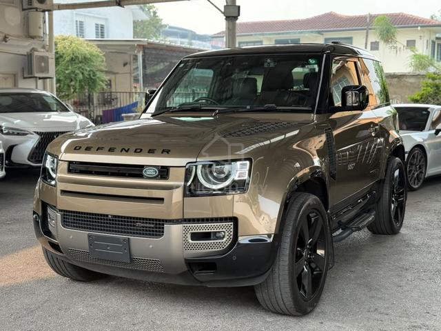 2021 Land Rover Defender 90 X-Dynamic HSE P300 - 2
