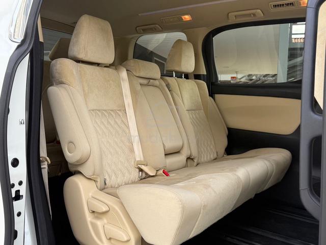 Toyota ALPHARD 2.5 8 SEATER 2x POWER DOOR 2023 - 5