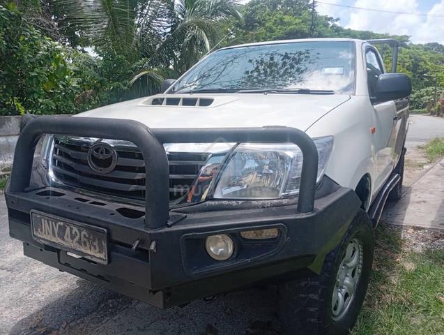 Toyota Hilux Single Cab 2.5 VNT 2012 - 1