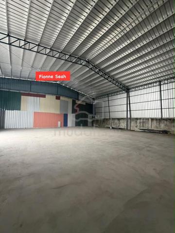 Warehouse For Rent 3800sqft 20ft Ceiling 3 Phase Power Container 1