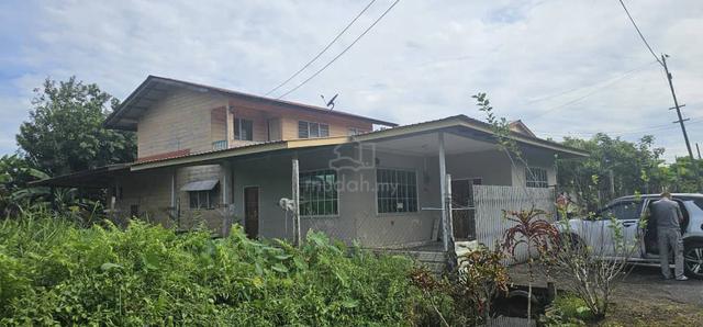 one wooden house 1