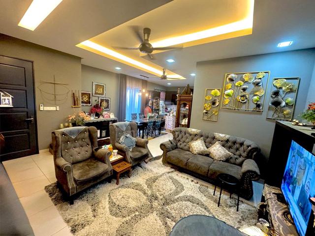 RENOVATED ENDLOT Semi D Cluster Bayu Suria Alam Suria Puncak Alam 1