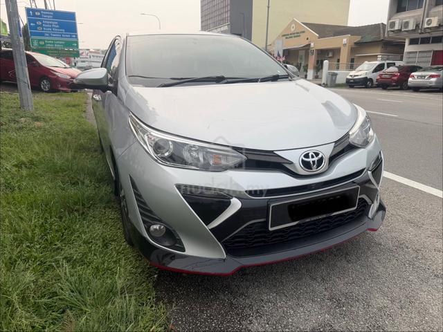 2020 Toyota YARIS 1.5 E A/T ONE OWNER FULL SERVICE - 1