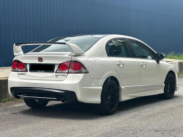 2011 Honda CIVIC 1.8 S i-VTEC FACELIFT (A) - 2