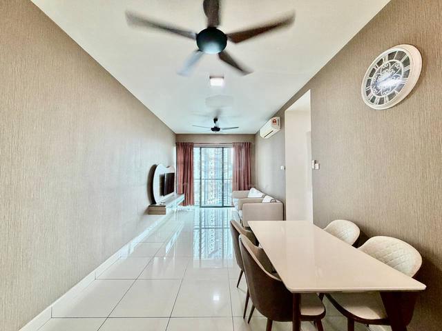 KL Traders Square Residences 1