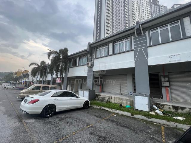 Lestari Perdana Ground Floor Shoplot Putra Permai Equine For Rent 5