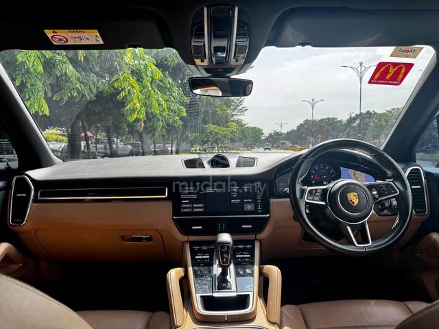 2018 Porsche CAYENNE 3.0 BASE (A) - 3