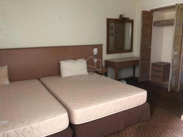 Riviera Bay Resort Condominium 1
