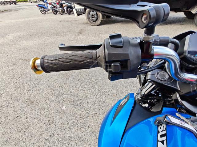 Susuki gsx-s 150 r y16 Y15 lc135 V8 fi rs150 r15m - photo 7 of 10