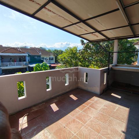 Double storey Corner lot Jalan Mahagony Tamu Hill Park Batang Kali 1