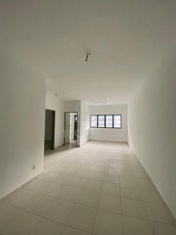 Flora Residency 1
