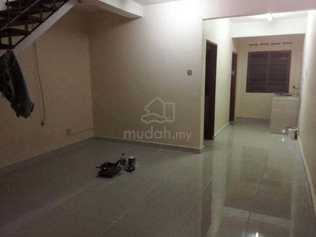 Full Loan Taman Cahaya Masai Kong Kong Non Bumi Lot 1