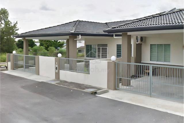 CORNER, Teres Setingkatt, MATANG BATU 8 1