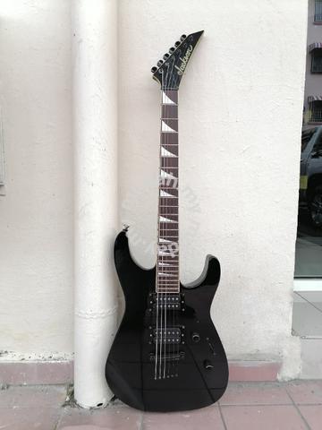 used jackson soloist